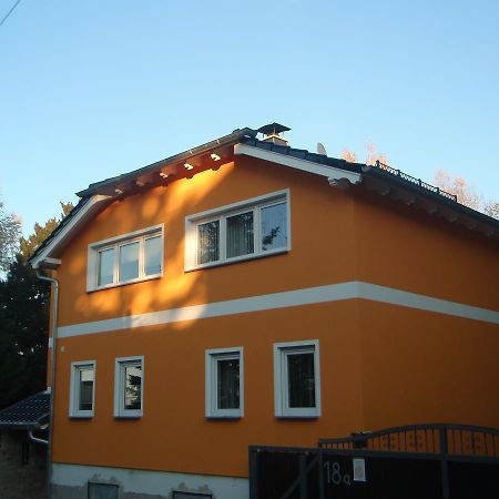 ארנשטאדט Ferienwohnung Am Schlossberg מראה חיצוני תמונה