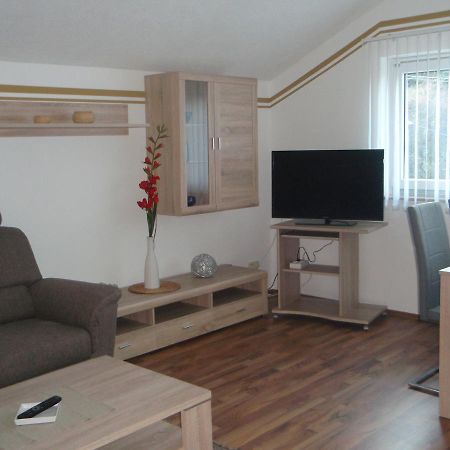 ארנשטאדט Ferienwohnung Am Schlossberg מראה חיצוני תמונה